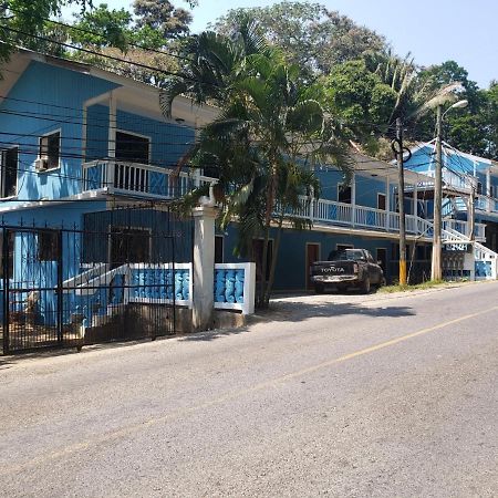 Bliss On The Bay For A Family West End Exterior foto